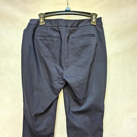 Ivanka Trump Skinny Ankle Navy Blue Trousers With Accent Belt Size 6 - Picture 4 of 8